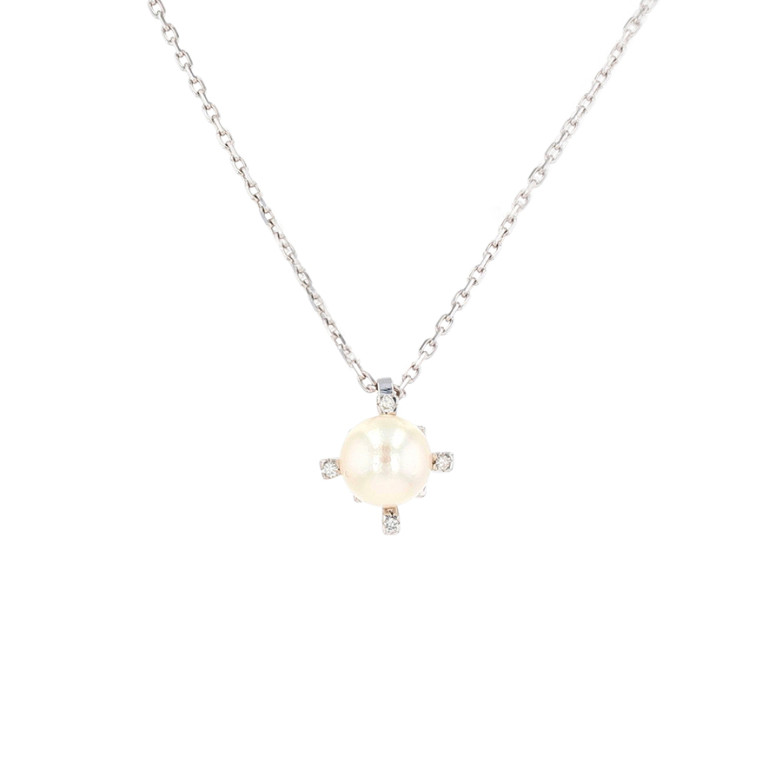 Acheter Collier perle et diamants 0.04 carat or blanc 4.27g Comme neuf - 650,00 € Collier perle et diamants 0.04 carat or blanc 4.27g Comme neuf - reconditionné disponible sur Gemme Les Bijoux